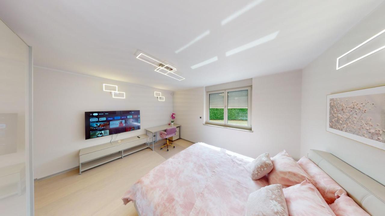 Design Apartment Emerald Viskovo Exteriör bild